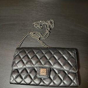 CHANEL Black Quilted Leather Clutch with Chain